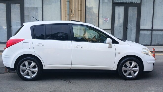Nissan Tiida 2010, 147,000 km - 1.8 l - Bakı