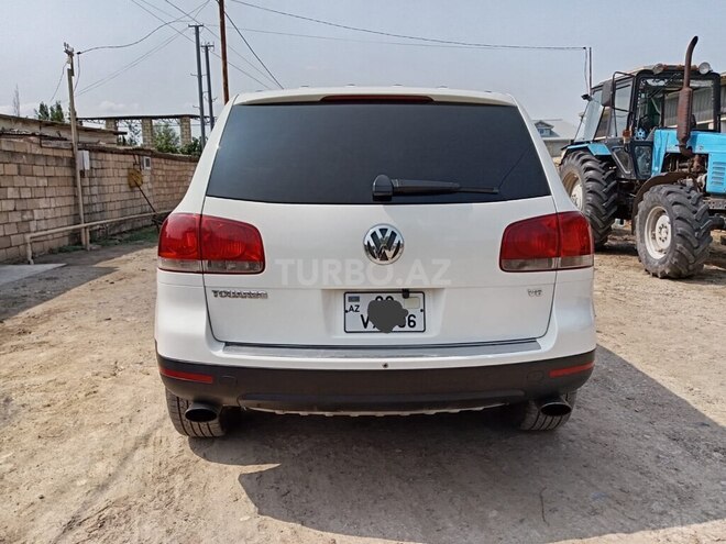 Volkswagen Touareg 2004, 345,123 km - 3.2 l - Saatlı