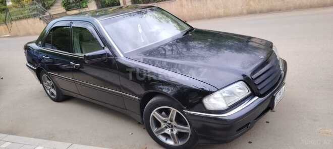 Mercedes C 230 1999, 423,257 km - 2.3 l - Lerik
