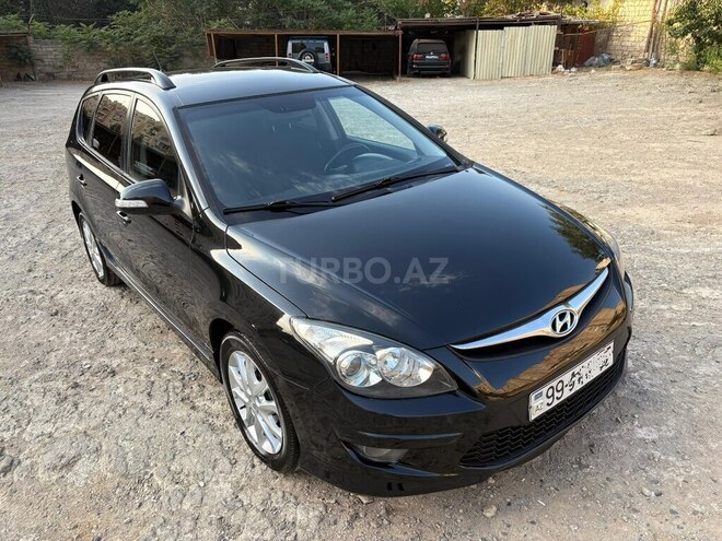 Hyundai i30 2010, 290,400 km - 1.6 л - Bakı