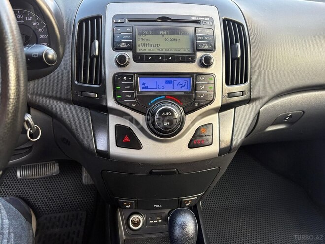 Hyundai i30 2010, 290,400 km - 1.6 л - Bakı