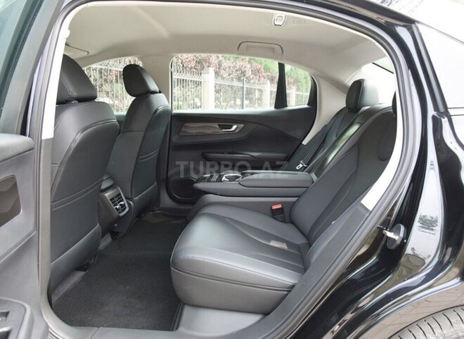Hongqi  2025, 0 km - 0.0 l - Bakı