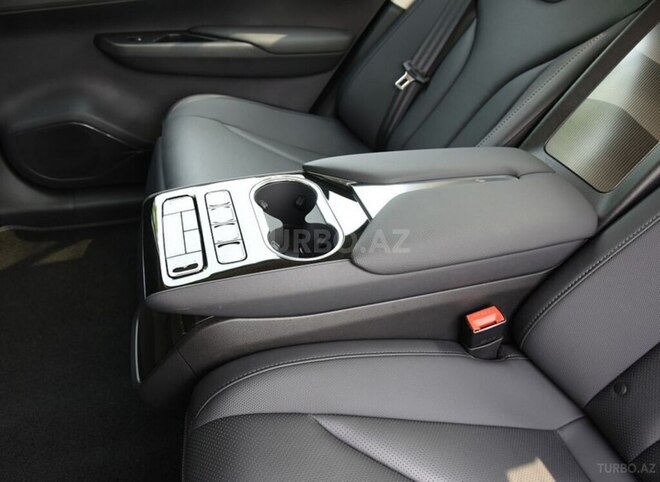 Hongqi  2025, 0 km - 0.0 l - Bakı