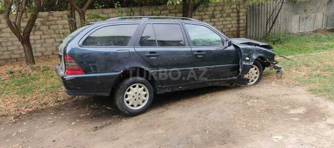 Mercedes C 180 1998, 230,000 km - 1.8 л - Ucar