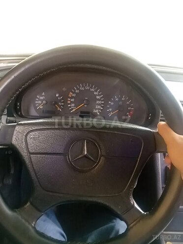 Mercedes C 180 1998, 436,000 km - 1.8 l - Sabirabad