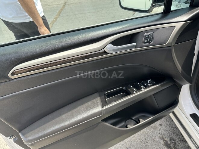 Ford Fusion (North America) 2015, 209,215 km - 2.0 l - Bakı