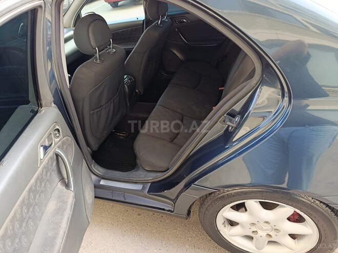 Mercedes C 200 2000, 336,425 km - 2.0 l - Bakı