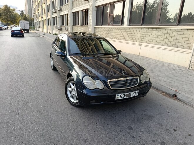 Mercedes C 200 2000, 336,425 km - 2.0 l - Bakı
