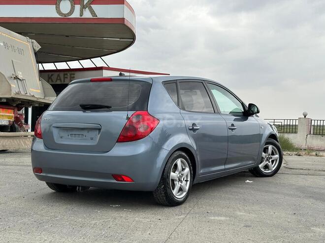 Kia Ceed 2007, 301,000 km - 1.4 l - Biləsuvar