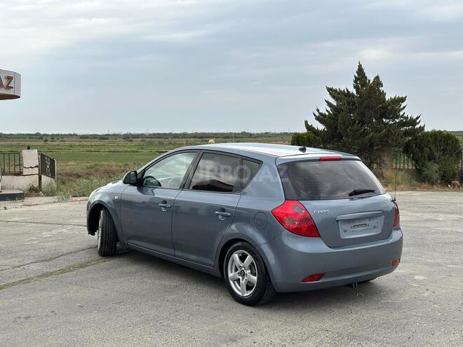 Kia Ceed 2007, 301,000 km - 1.4 l - Biləsuvar