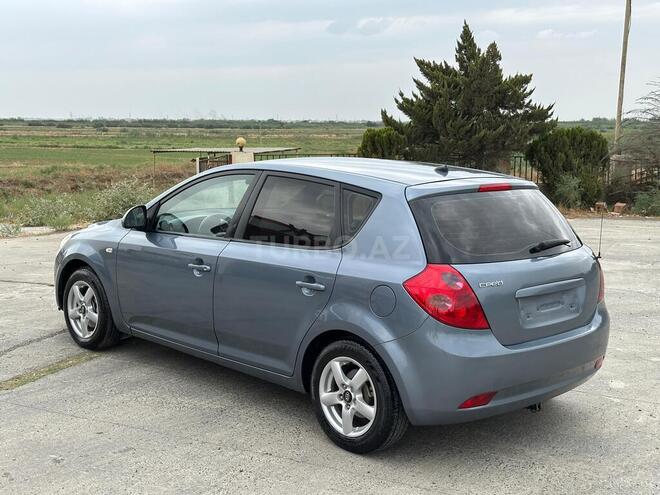 Kia Ceed 2007, 301,000 km - 1.4 l - Biləsuvar