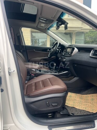Kia Sorento 2017, 181,000 km - 2.2 л - Bakı