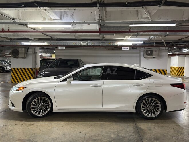 Lexus ES 300h 2020, 57,000 km - 2.5 l - Bakı