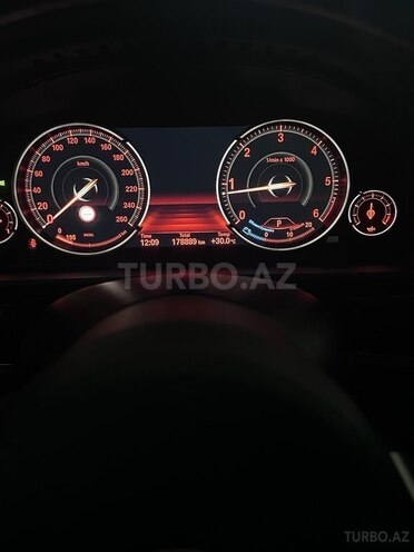 BMW 520 2016, 179,000 km - 2.0 l - Bakı