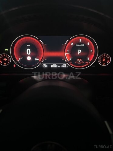 BMW 520 2016, 179,000 km - 2.0 l - Bakı