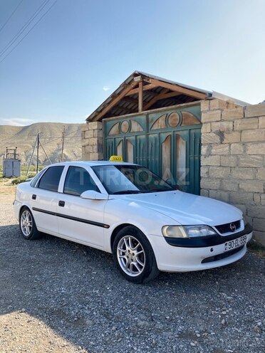 Opel Vectra 1997, 450,000 km - 1.6 l - Bakı