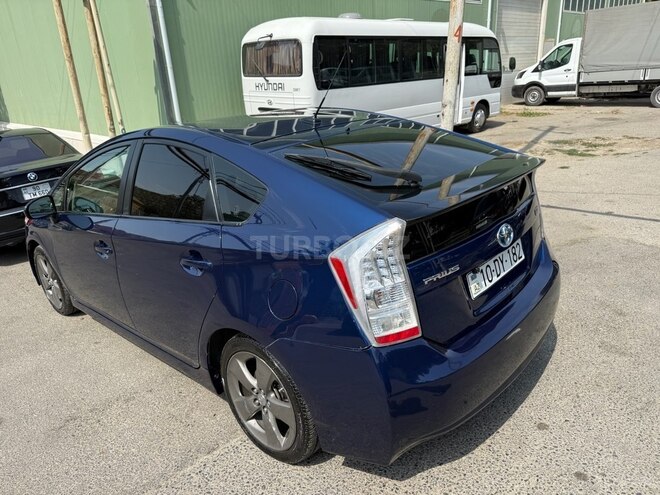Toyota Prius 2011, 280,000 km - 1.8 l - Bakı