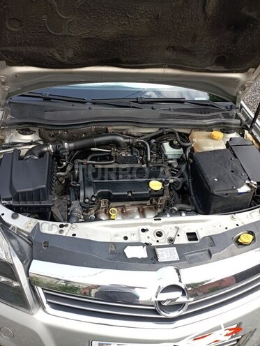 Opel Astra 2008, 320,000 km - 1.4 l - Astara
