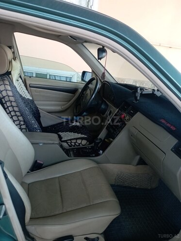 Mercedes C 200 1998, 281,207 km - 2.0 l - Biləsuvar