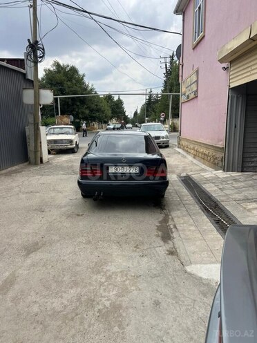 Mercedes E 280 1996, 300,000 km - 2.8 l - Cəlilabad