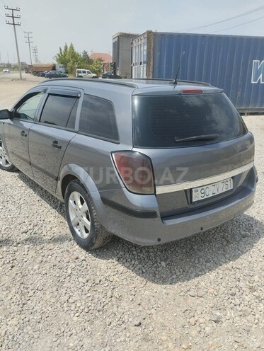 Opel Astra 2006, 250,000 km - 1.7 l - Bakı
