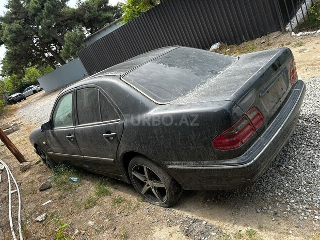 Mercedes E 230 1995, 100,000 km - 2.3 l - Bakı