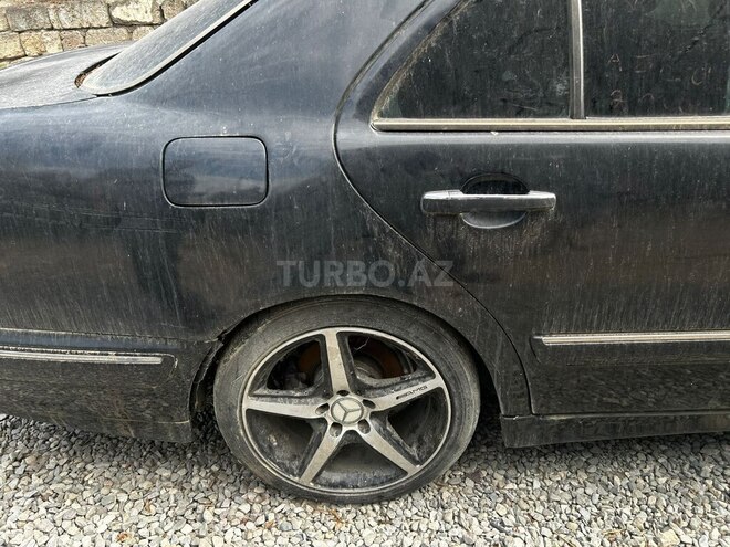 Mercedes E 230 1995, 100,000 km - 2.3 l - Bakı