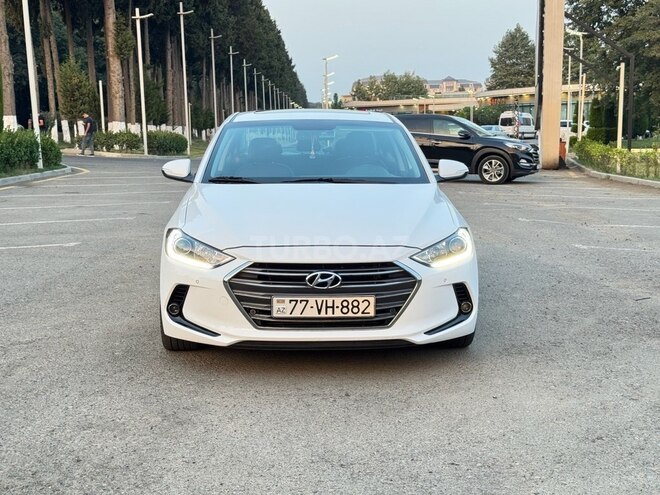 Hyundai Avante 2015, 155,000 km - 1.6 l - Bakı