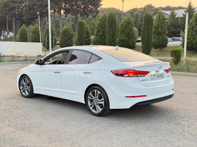 Hyundai Avante 2015, 155,000 km - 1.6 l - Bakı