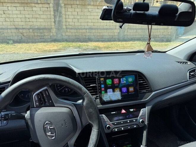Hyundai Avante 2015, 155,000 km - 1.6 l - Bakı