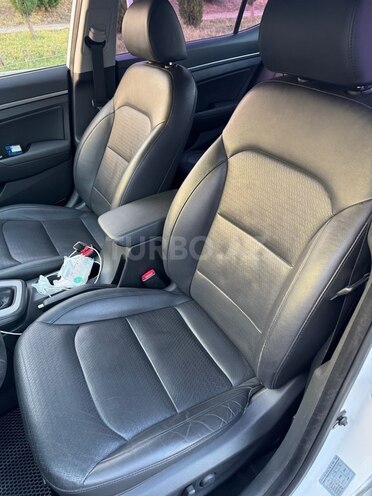 Hyundai Avante 2015, 155,000 km - 1.6 l - Bakı