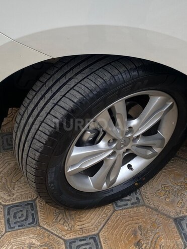 Hyundai ix35 2012, 98,000 km - 2.0 l - Gəncə