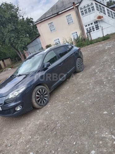 Renault Megane 2012, 350,000 km - 1.5 л - Quba