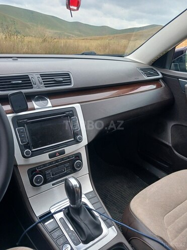 Volkswagen Passat 2011, 204,000 km - 1.8 l - Bakı