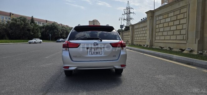 Toyota Corolla Fielder 2015, 110,000 km - 1.5 l - Bakı