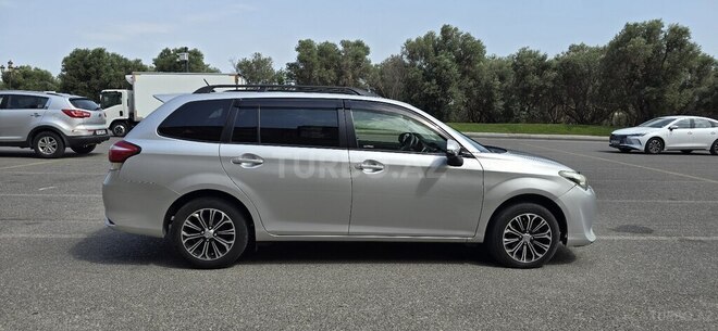 Toyota Corolla Fielder 2015, 110,000 km - 1.5 l - Bakı