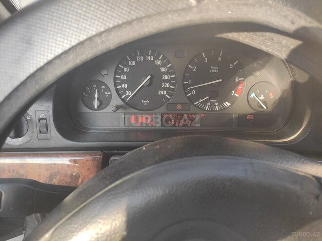 BMW 528 1997, 425,000 km - 2.8 l - Bakı