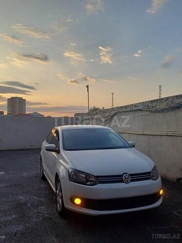 Volkswagen Polo 2012, 186,000 km - 1.6 л - Bakı