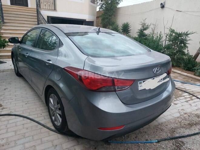 Hyundai Elantra 2015, 135,185 km - 1.8 l - Bakı