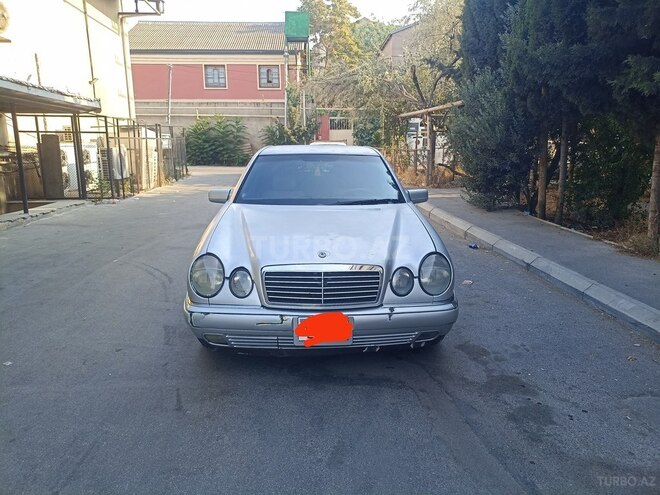 Mercedes E 230 1995, 34,568 km - 2.3 l - Bakı