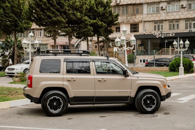 Jeep Patriot 2016, 80,000 km - 2.0 л - Bakı