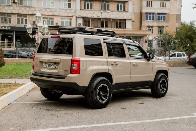 Jeep Patriot 2016, 80,000 km - 2.0 л - Bakı