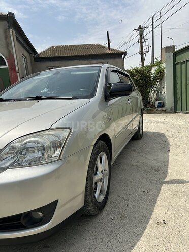 Toyota Corolla 2004, 341,260 km - 1.4 l - Bakı