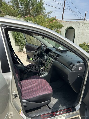 Toyota Corolla 2004, 341,260 km - 1.4 l - Bakı