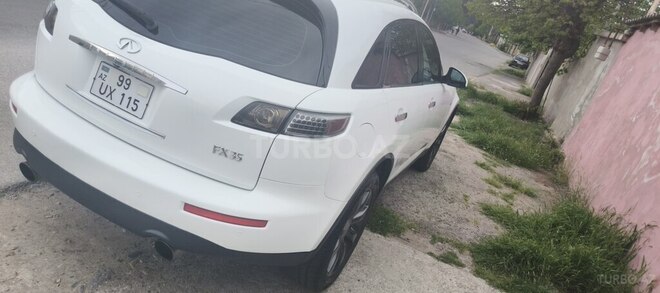 Infiniti FX35 2006, 270,000 km - 3.5 l - Salyan