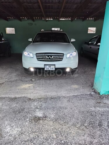 Infiniti FX35 2006, 270,000 km - 3.5 l - Salyan