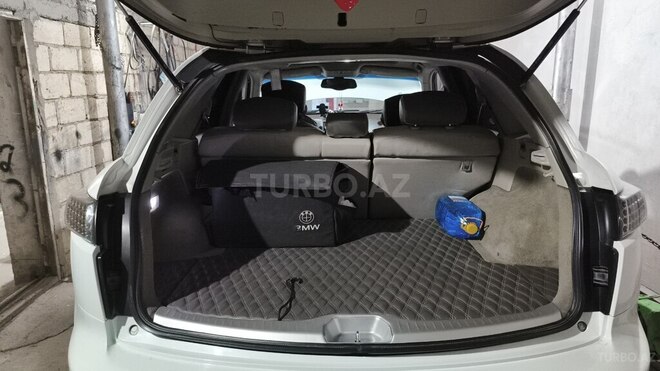 Infiniti FX35 2006, 270,000 km - 3.5 l - Salyan