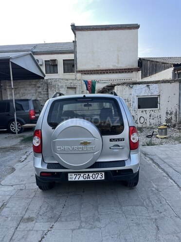 Chevrolet Niva 2013, 122,362 km - 1.7 l - Bakı