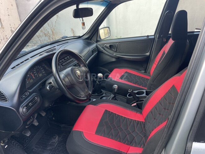 Chevrolet Niva 2013, 122,362 km - 1.7 l - Bakı