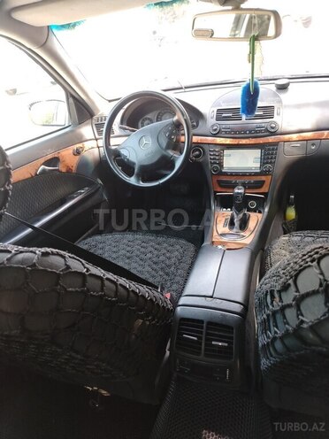 Mercedes E 220 2005, 485,326 km - 2.2 l - Ağcabədi